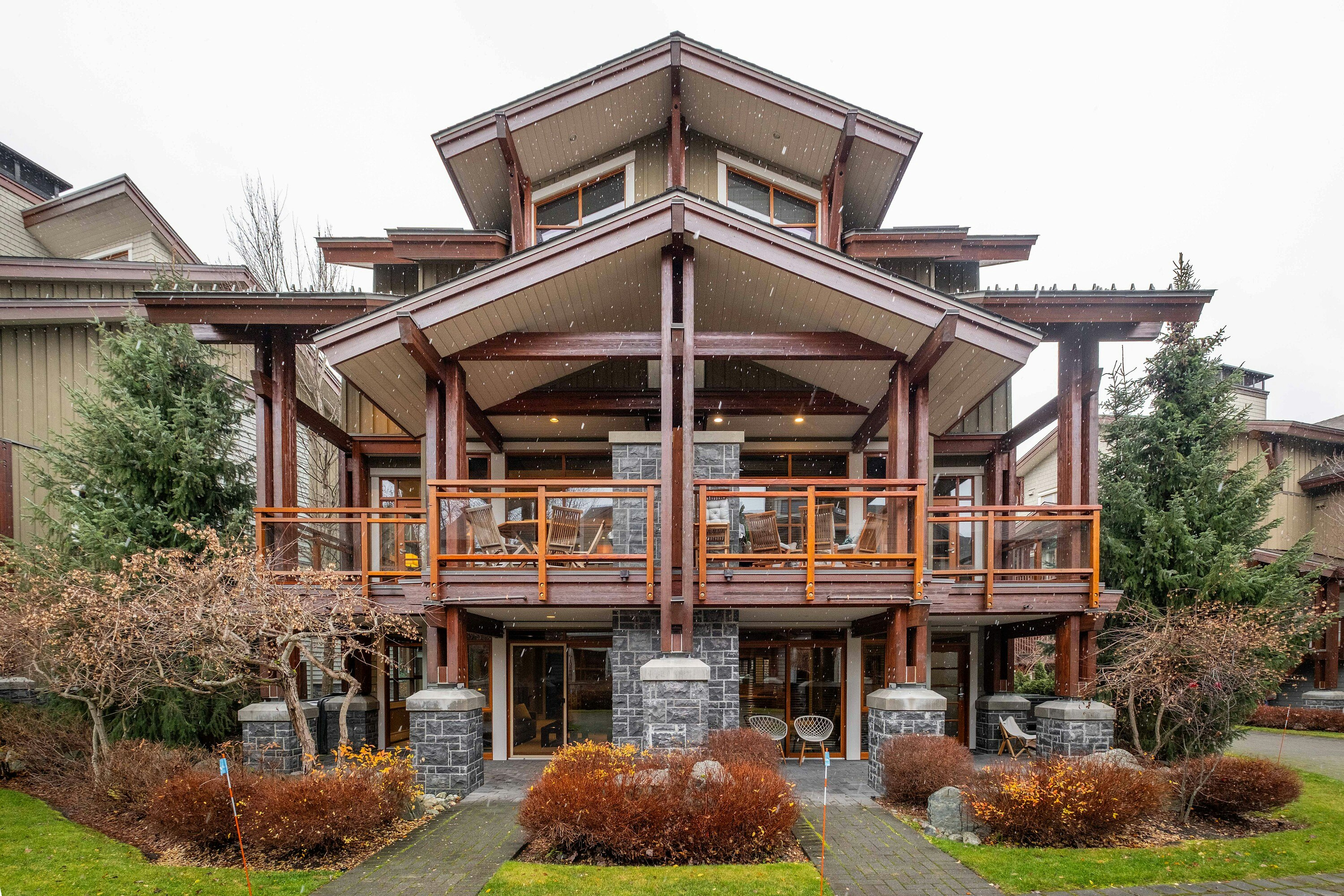 37-7124 Nancy Greene Drive - 2