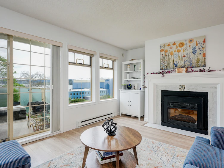41-909 Admirals Road, Esquimalt, BC, V9A 2P1 - 5