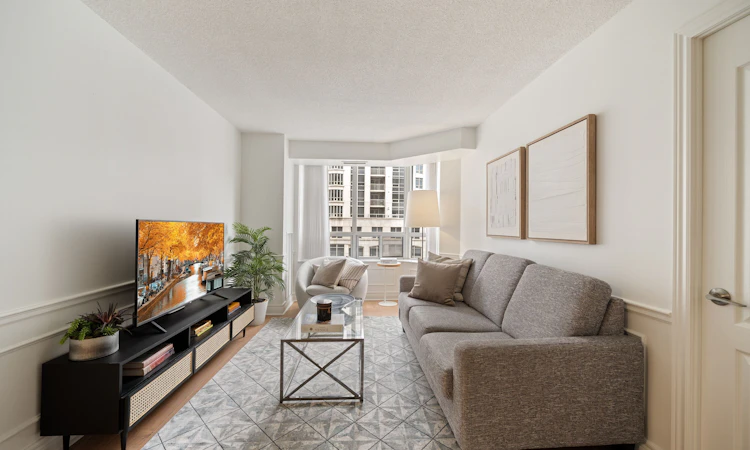 517-5418 Yonge Street
