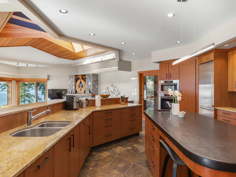 8440 Lawrence Road, Central Saanich, BC, V8M 1S5 - 21