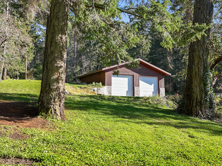 8440 Lawrence Road, Central Saanich, BC, V8M 1S5 - 48