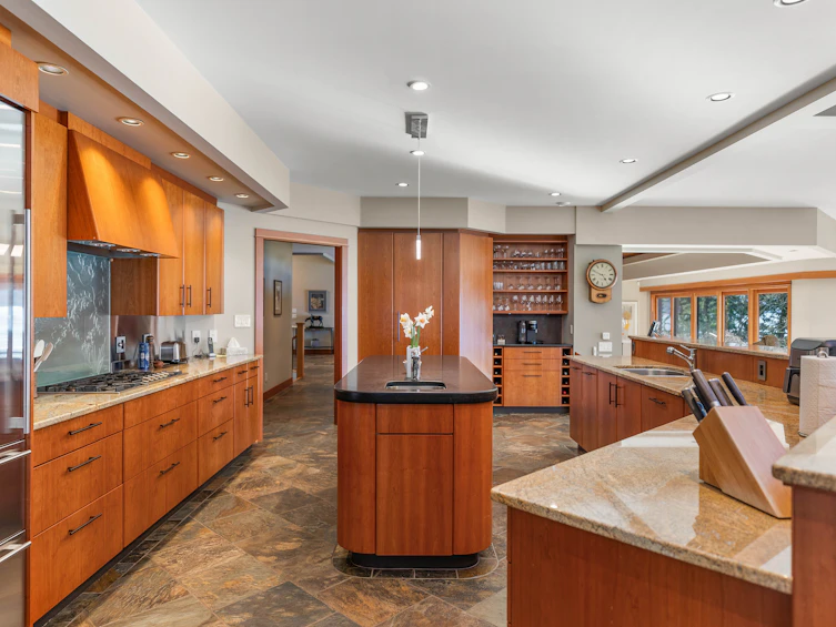 8440 Lawrence Road, Central Saanich, BC, V8M 1S5 - 23
