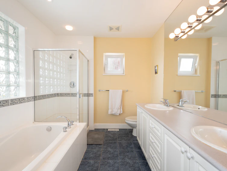 1168 Esquimalt Avenue, West Vancouver, BC, V7T 1K1 - 23