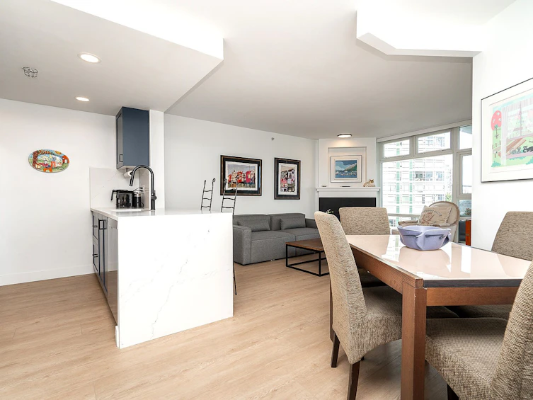 906-189 Davie Street, Vancouver, BC, V6Z 2X9 - 11