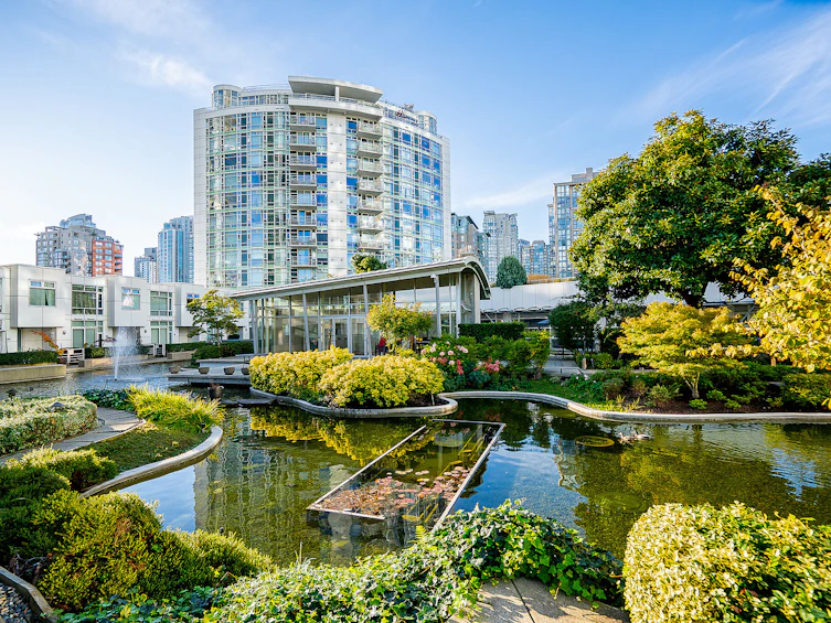 906-189 Davie Street, Vancouver, BC, V6Z 2X9