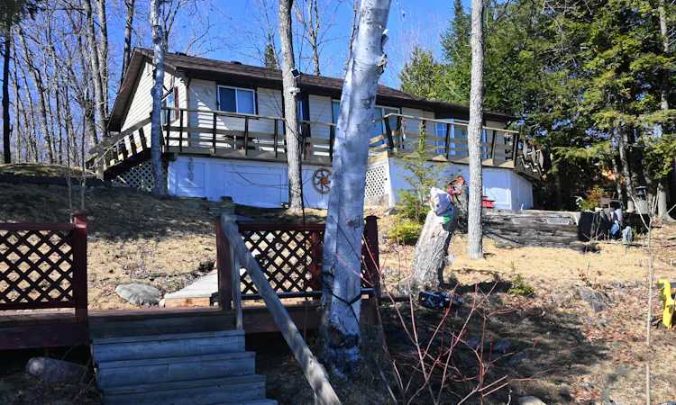 41 Deerfield Road