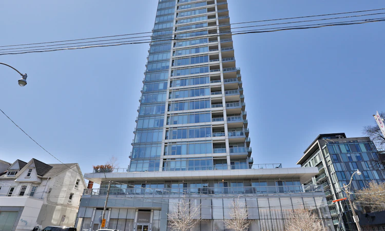 170 811 Avenue Rd
