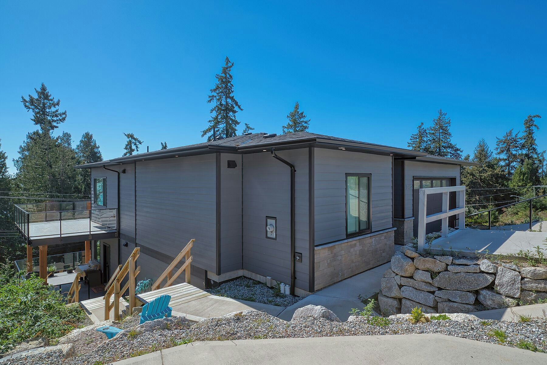 5957 Barnacle Place, Sechelt, BC, V7Z 0V4 - 38