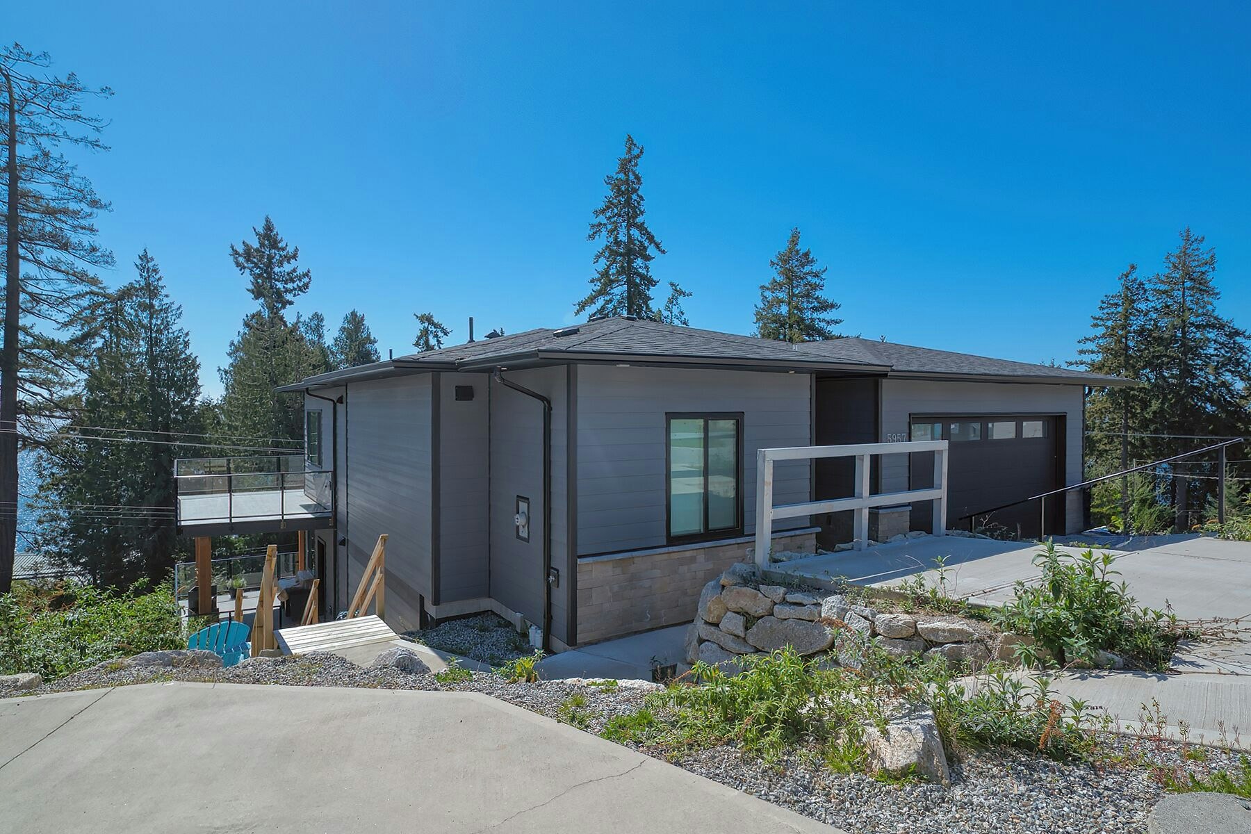 5957 Barnacle Place, Sechelt, BC, V7Z 0V4 - 37