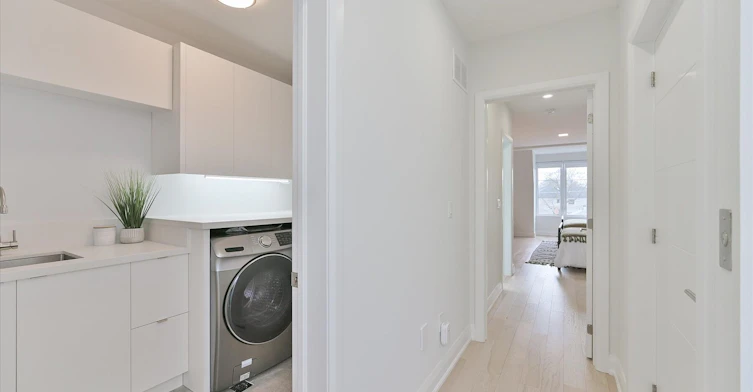 41A Maple Avenue North, Mississauga, ON, L5H 2R9 - 44