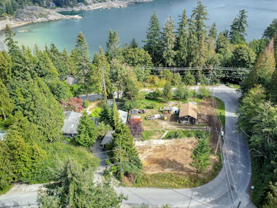 7712 Fawn Road - 5