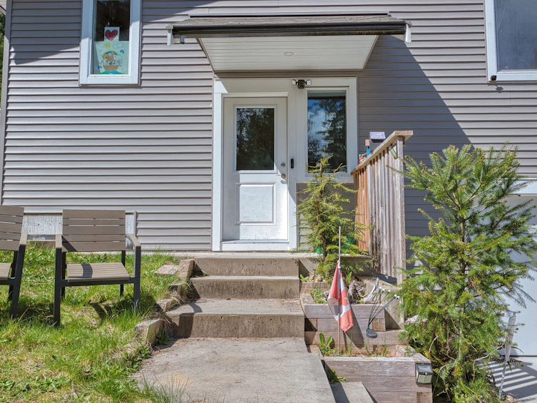 5797-5799 Sandy Hook Road, Sechelt, BC, V7Z 0P1 - 19