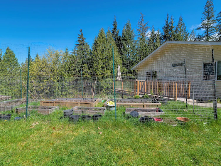 5797-5799 Sandy Hook Road, Sechelt, BC, V7Z 0P1 - 32