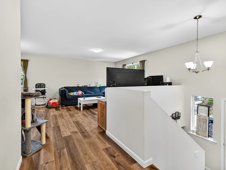 5797-5799 Sandy Hook Road, Sechelt, BC, V7Z 0P1 - 20