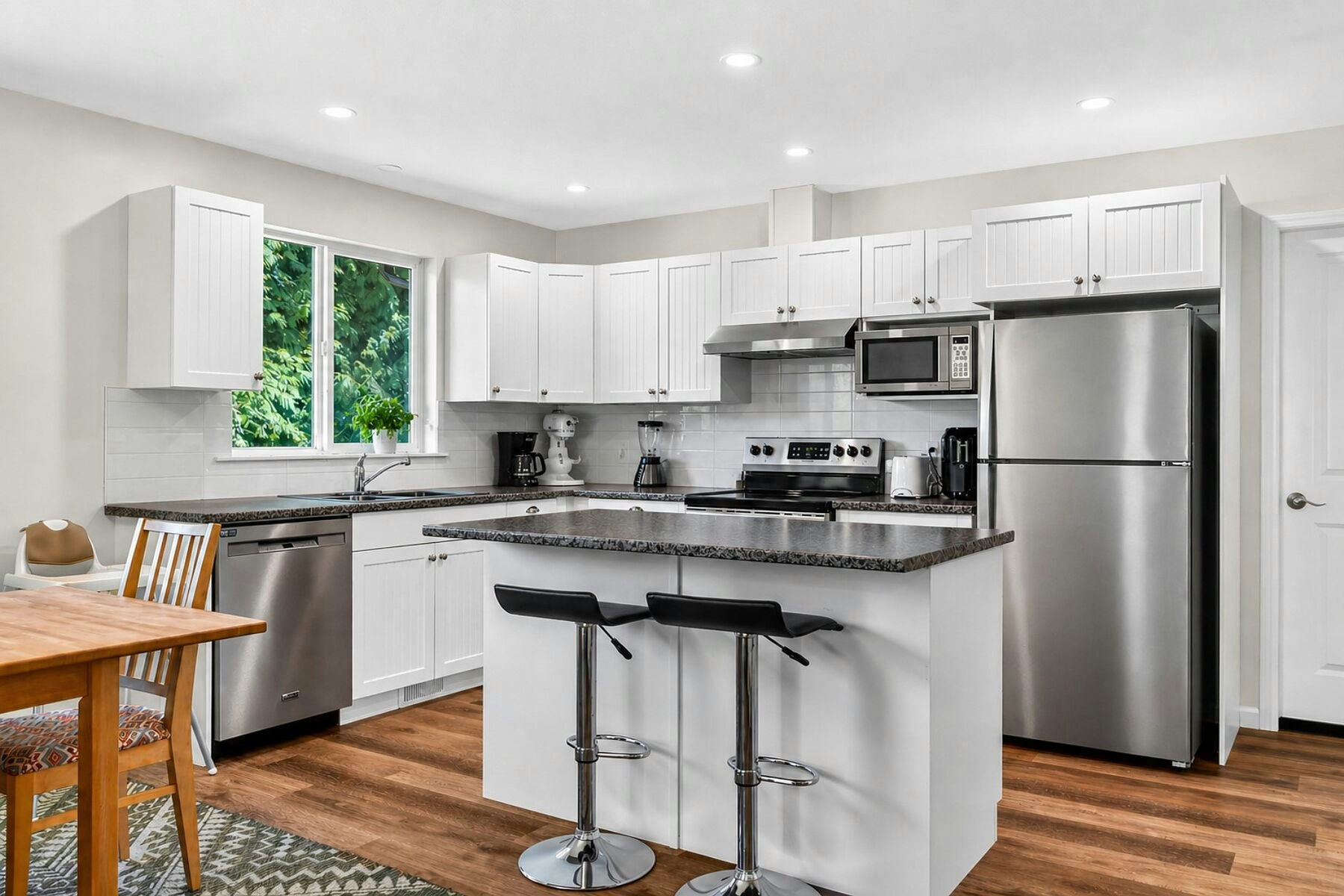 5797-5799 Sandy Hook Road, Sechelt, BC, V7Z 0P1 - 7