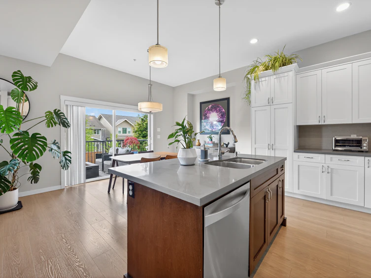 11235 244 Street, Maple Ridge, BC, V2W 0H4 - 11