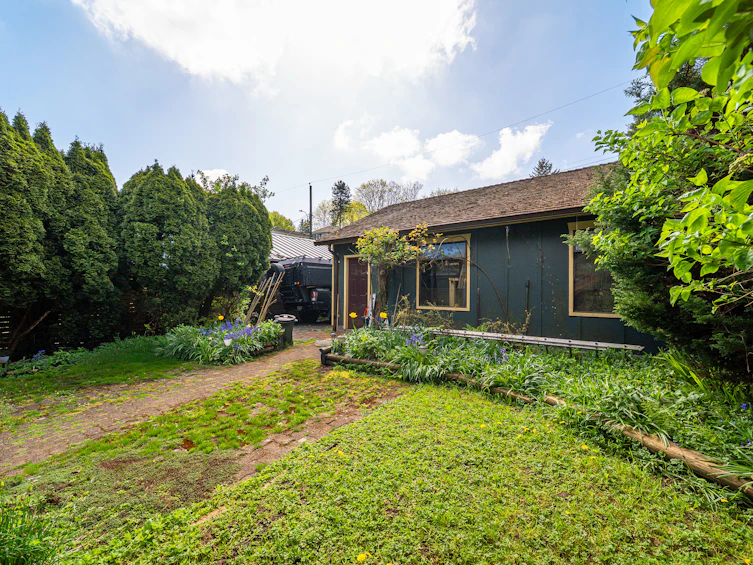 840 W 22nd Avenue, Vancouver, BC, V5Z 1Z9 - 16