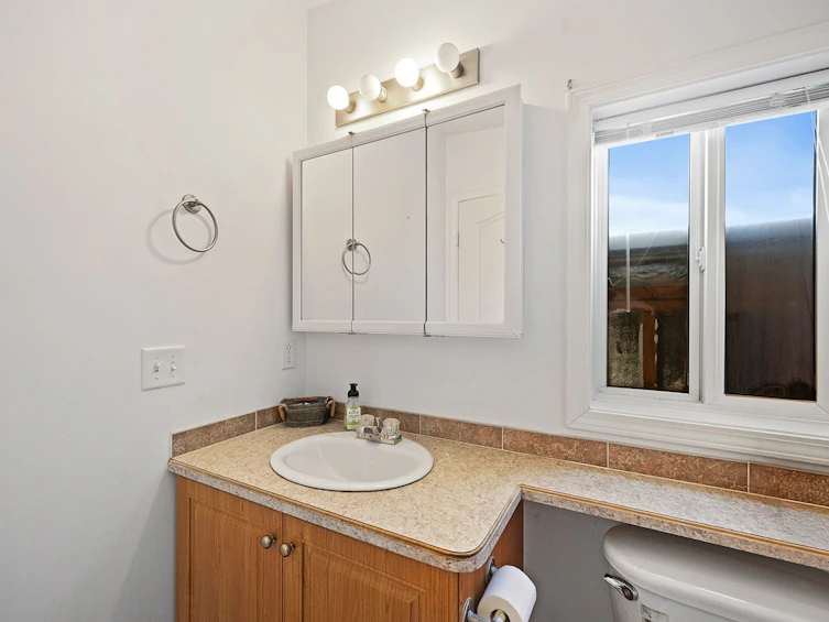 27A-12022 Pretty Road, Lake Country, BC, V4V 1H1 - 14