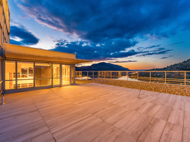 PH1-1075 Sunset Drive, Kelowna, BC, V1Y 9Y9 - 85