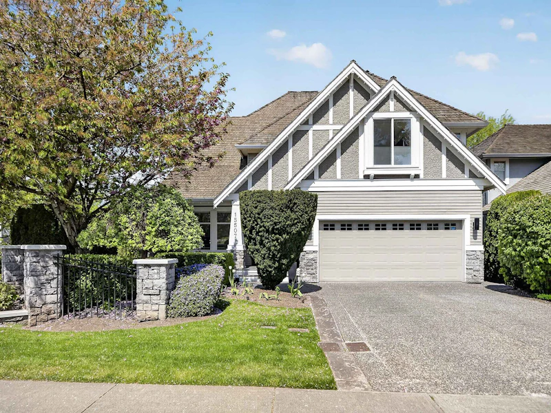 15507 37a Avenue, Surrey BC V3Z 0H6