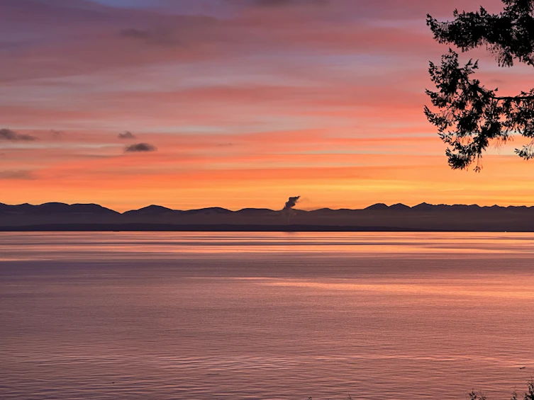 1887 Lower Road, Roberts Creek, BC, V0N 2W6 - 39