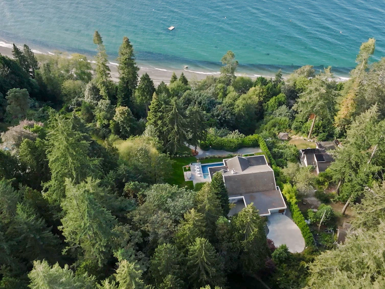 1887 Lower Road, Roberts Creek, BC, V0N 2W6 - 4