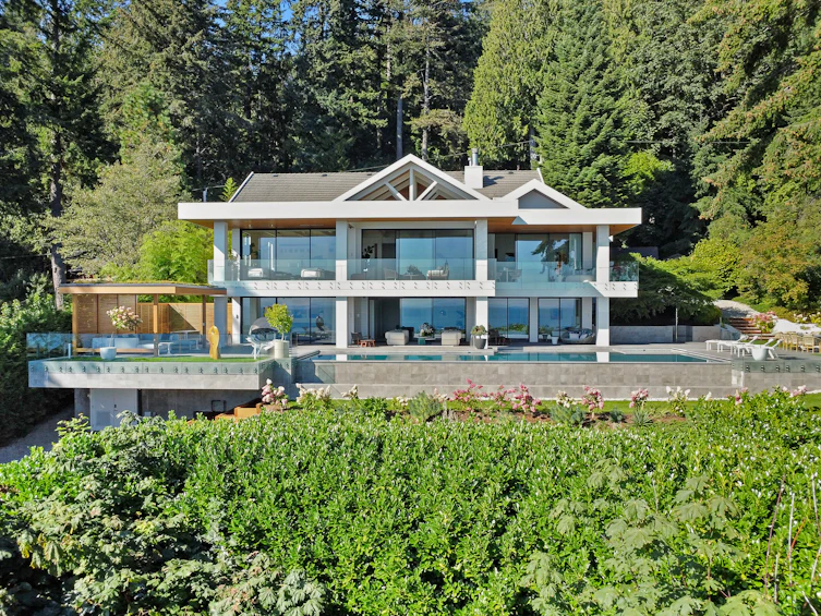 1887 Lower Road, Roberts Creek, BC, V0N 2W6 - 3