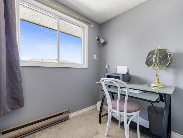 660 Sparrow Road, Kelowna, BC, V1X 4E1 - 39