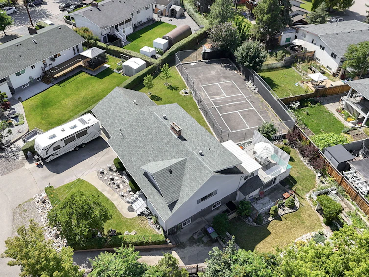 660 Sparrow Road, Kelowna, BC, V1X 4E1 - 70