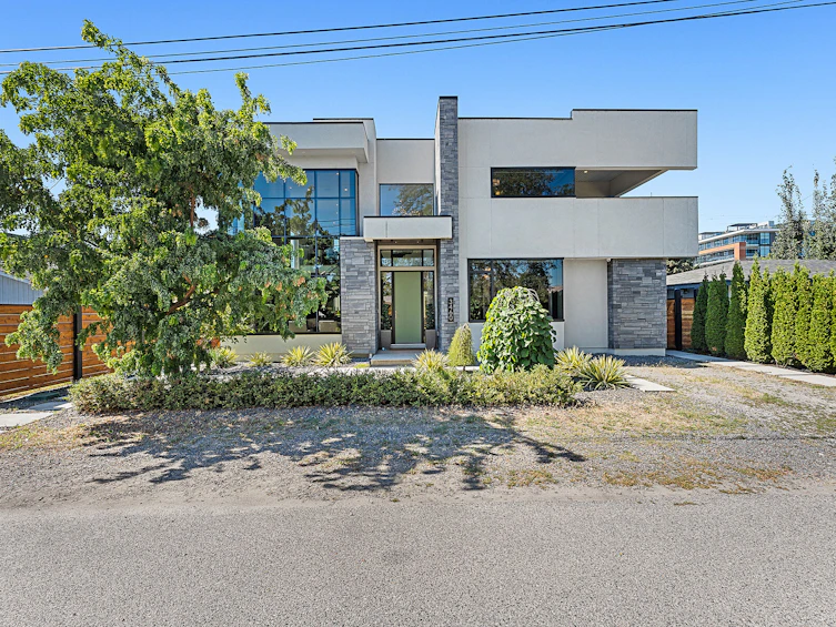 3460 Patsy Road, Kelowna, BC, V1W 3E8 - 3