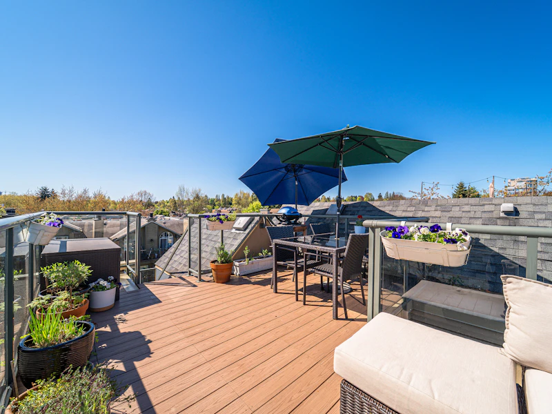 3033 Laurel Street, Vancouver BC V5Z 3T6