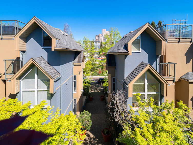 3033 Laurel Street, Vancouver, BC, V5Z 3T6 - 2