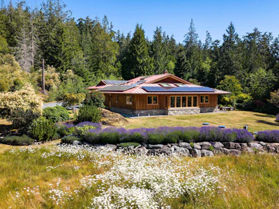 7708 West Coast Road - 5