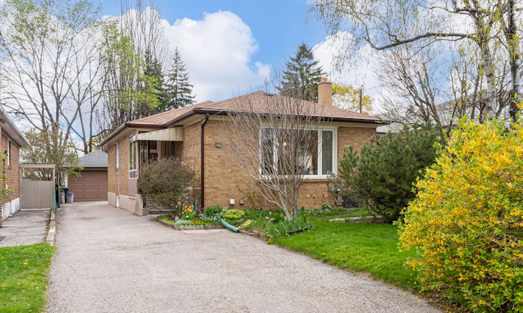16 Paulart Drive
