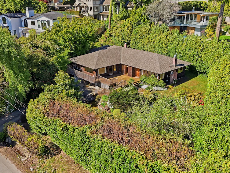 3155 Dickinson Crescent, West Vancouver, BC, V7V 2L4 - 3