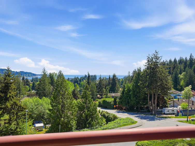 302-5780 Trail Avenue, Sechelt, BC, V7Z 0K5 - 25