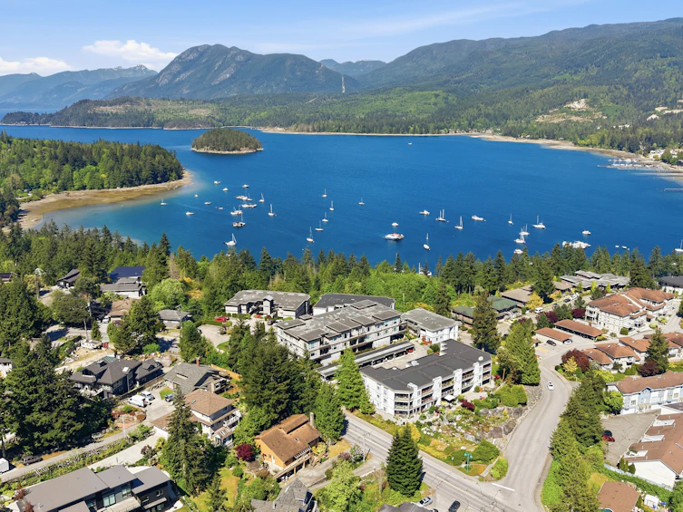 302-5780 Trail Avenue, Sechelt, BC, V7Z 0K5 - 31