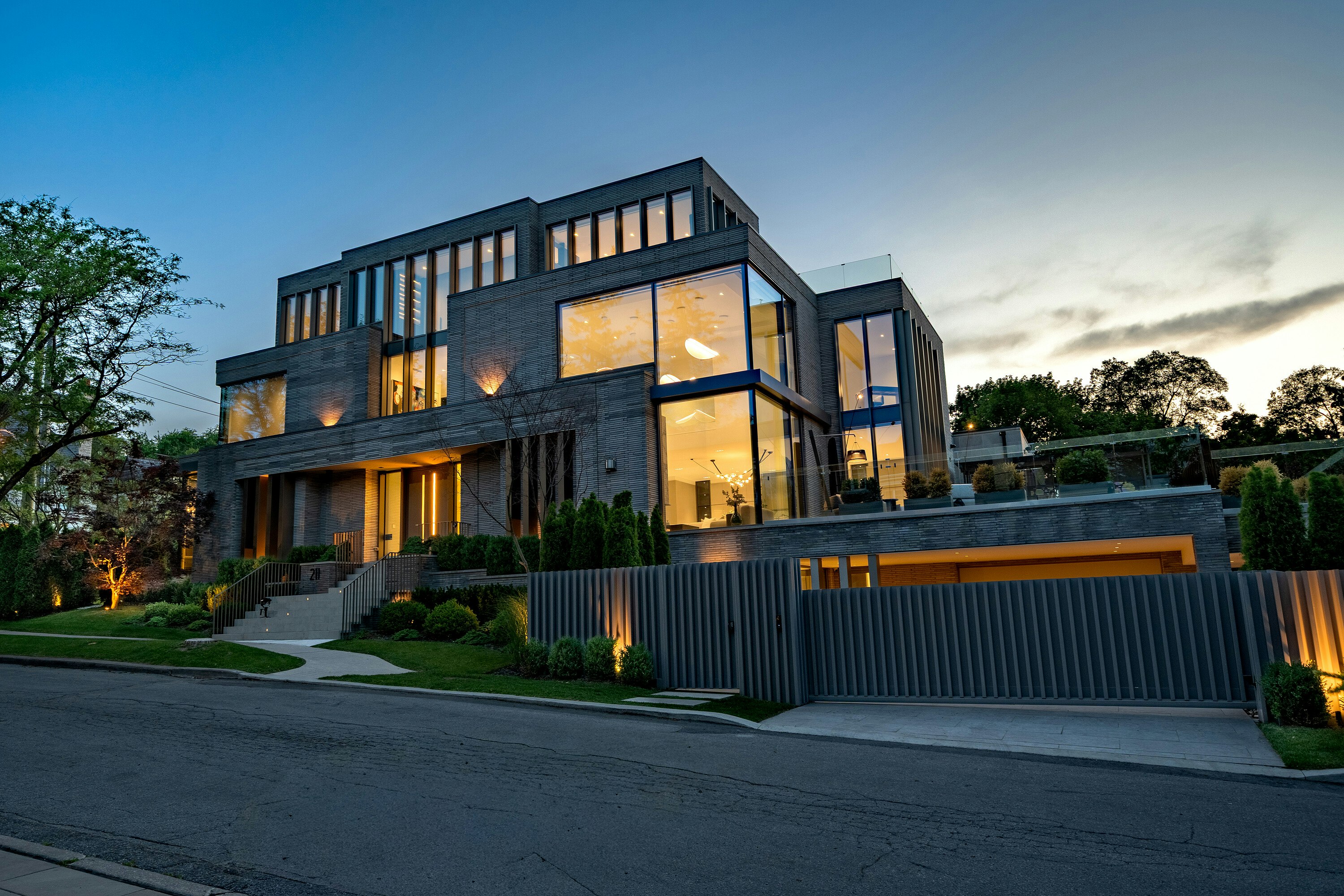 211 Dunvegan Road, Toronto, ON, M5P 2P3 - 65