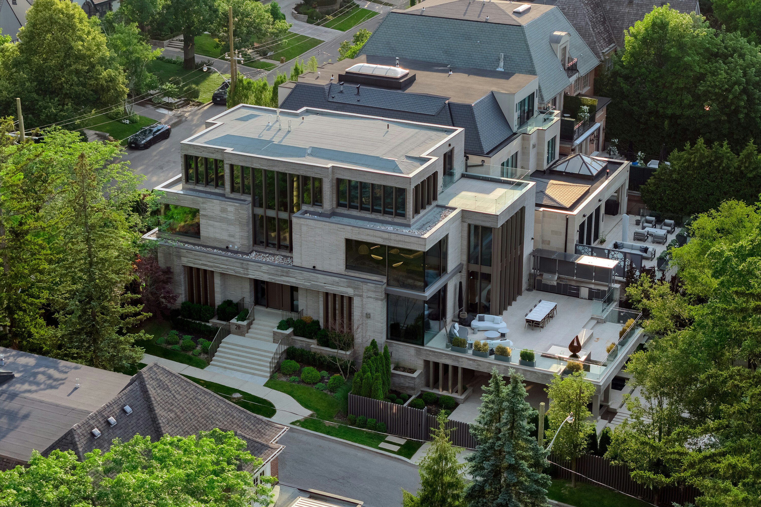 211 Dunvegan Road, Toronto, ON, M5P 2P3 - 66