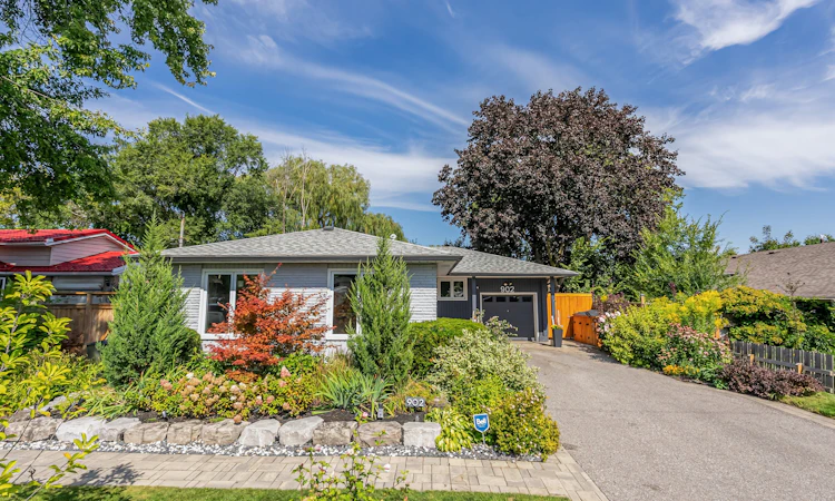 902 Vistula Drive