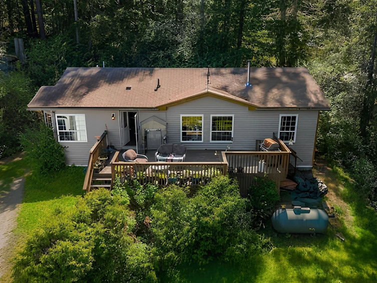 13262 Porters Road, Pender Harbour Egmont, BC, V0N 2H1 - 2