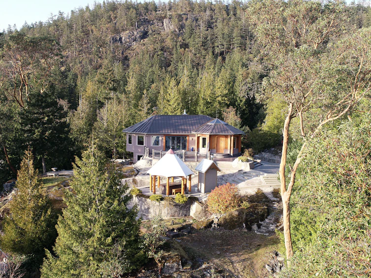 10664 Wood Bay Heights Road, Pender Harbour Egmont, BC, V7Z 1B8