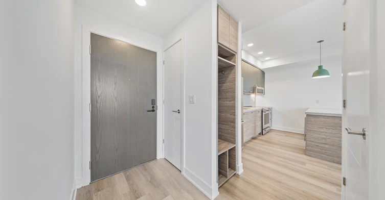 505-484 Spadina Avenue, Toronto, ON, M5S 0E4 - 2