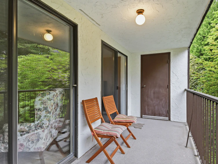 210-1521 Blackwood Street, Surrey, BC, V4B 3V6 - 19
