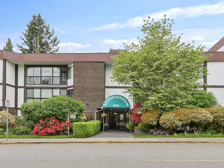 210-1521 Blackwood Street, Surrey, BC, V4B 3V6