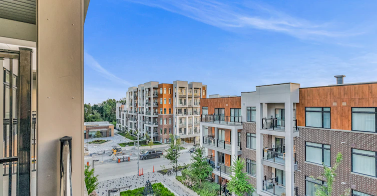 406-120 Canon Jackson Drive, Toronto, ON, M6M 0B8 - 28