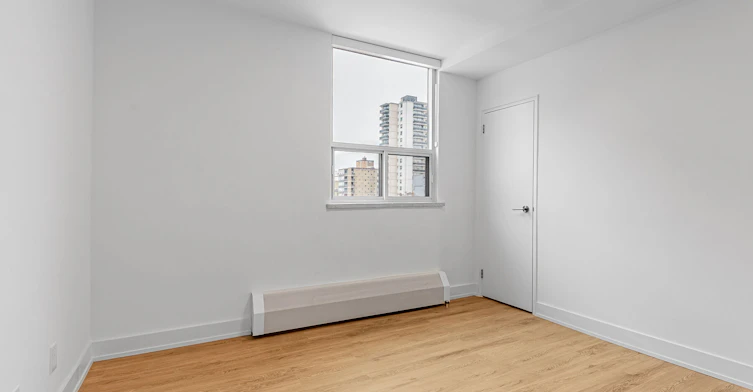 N0520-135 Tyndall Avenue, Toronto, ON, M6K 2G3 - 7