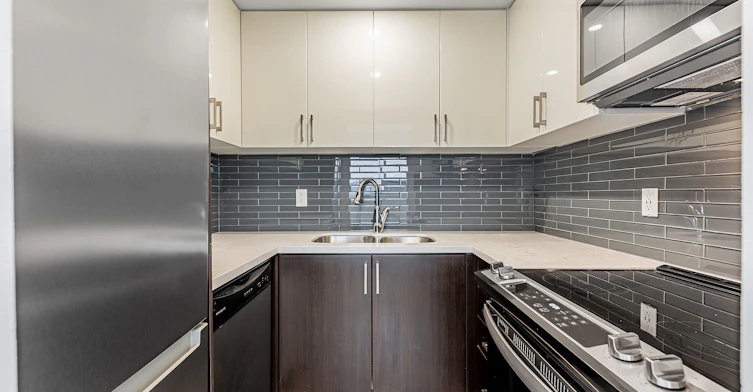N2108-201 Sherbourne Street, Toronto, ON, M5A 3X1 - 5