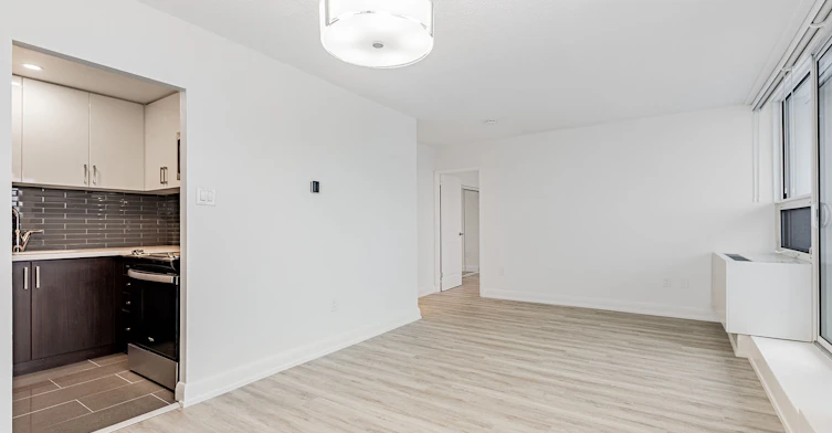 N2108-201 Sherbourne Street, Toronto, ON, M5A 3X1 - 3
