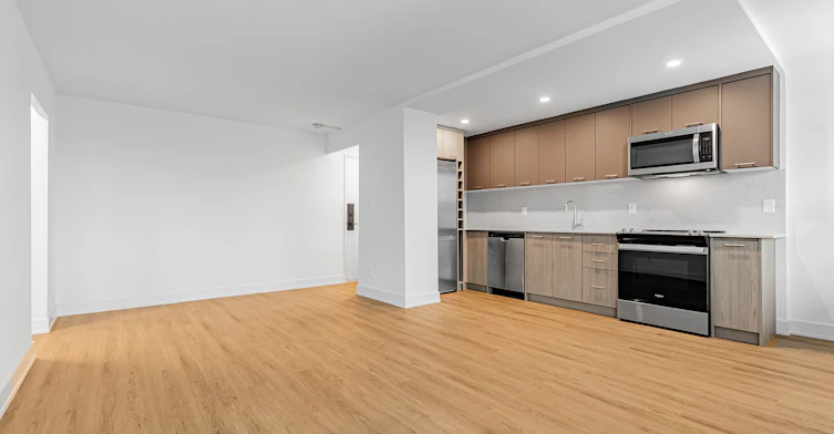 N0215-135 Tyndall Avenue, Toronto, ON, M6K 2G3 - 4